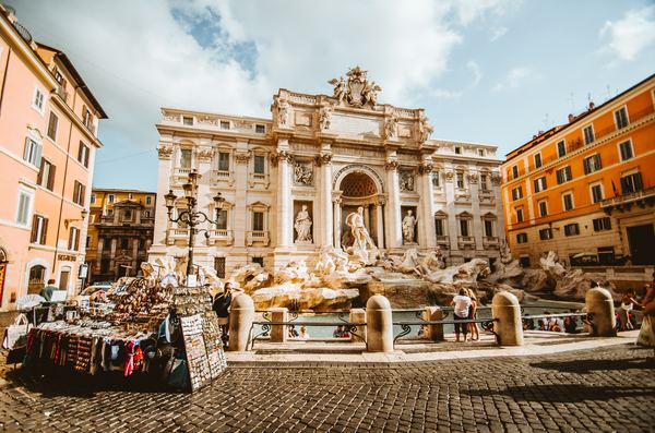 ITROM - Rome - Trevi Fountain - christopher czermak.jpg